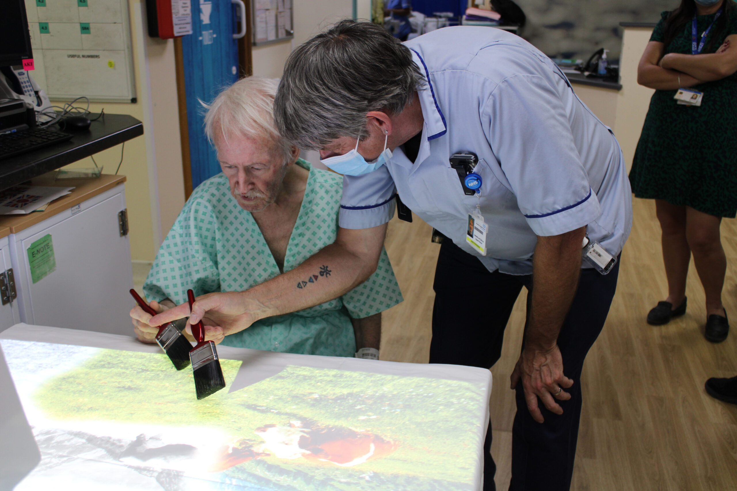 New sensory projector funded by University Hospitals Dorset NHS Charity brings joy to patients living with dementia